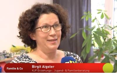 Birgit Aigster von der KJF Erziehungs-, Jugend- und Familienberatung